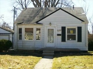 Foreclosed Home - 25009 MIDLAND, 48239