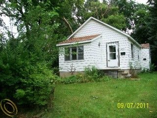 Foreclosed Home - 15870 WINSTON, 48239