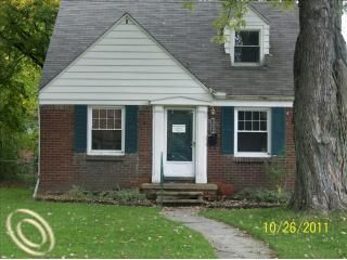 Foreclosed Home - 15055 FENTON, 48239