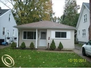 Foreclosed Home - 15524 WAKENDEN, 48239