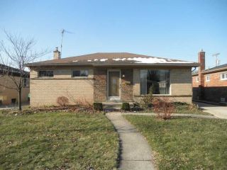Foreclosed Home - 9201 LUCERNE, 48239