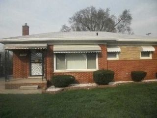 Foreclosed Home - 8829 ROYAL GRAND, 48239