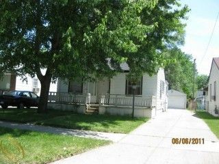 Foreclosed Home - 20448 MACARTHUR, 48240