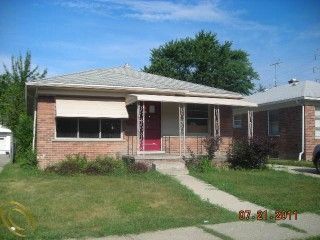 Foreclosed Home - 20547 FOX, 48240