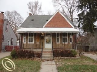 Foreclosed Home - 25462 SOUTHWICK, 48240