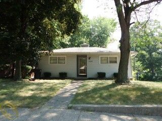 Foreclosed Home - 18400 FIVE POINTS ST, 48240