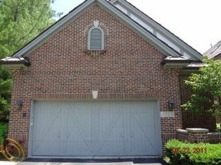 Foreclosed Home - 4068 CRANBROOK CT # 38, 48301