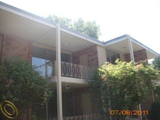 Foreclosed Home - COUNTRY CLUB MANOR, 48301