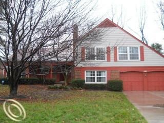 Foreclosed Home - 1958 POST CHAISE CT, 48304