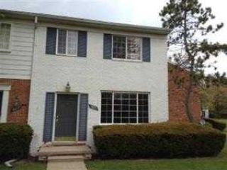 Foreclosed Home - 429 FOX HILLS DR N, 48304