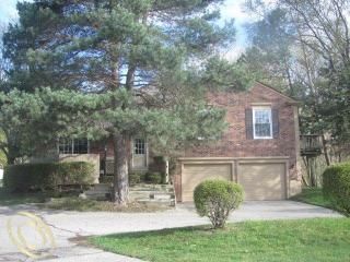Foreclosed Home - 1051 PAINT CREEK LN, 48306