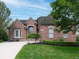 Foreclosed Home - List 100729435