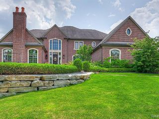 Foreclosed Home - List 100802675