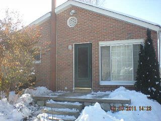 Foreclosed Home - 1431 COURTLAND BLVD, 48307