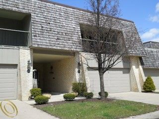 Foreclosed Home - 1190 OAKWOOD CT # 50, 48307