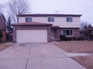 Foreclosed Home - 4705 BLOOMFIELD DR, 48310