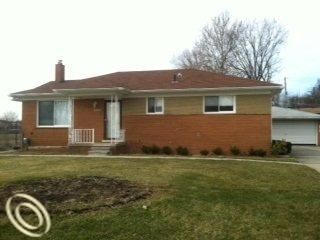 Foreclosed Home - 36061 BRIARCLIFF RD, 48312