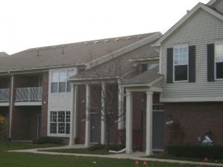 Foreclosed Home - 43988 ELM DR # 135, 48313