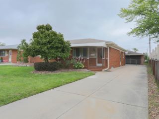 Foreclosed Home - 40846 COLONY DR, 48313
