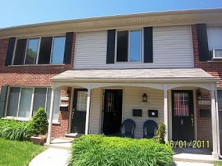 Foreclosed Home - 11358 CANAL RD # 203, 48314