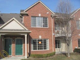 Foreclosed Home - 45510 HIDDEN VIEW CT # 51, 48315