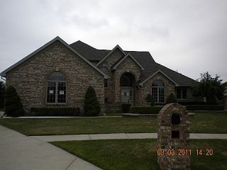 Foreclosed Home - 14492 GLEN POINTE CT, 48315