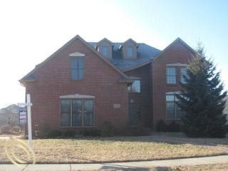 Foreclosed Home - 13828 BERRYKNOLL DR, 48315