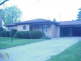Foreclosed Home - 53568 FRANKLIN DR, 48316