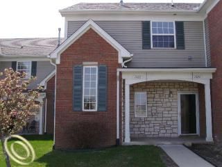 Foreclosed Home - 1988 MONARCH DR, 48316