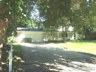 Foreclosed Home - 52440 Thornebrook Dr, 48316