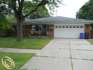 Foreclosed Home - 48342 REX ST, 48317