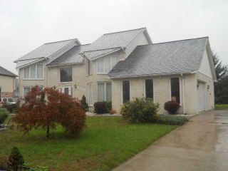 Foreclosed Home - 48437 LAKE VALLEY DR, 48317