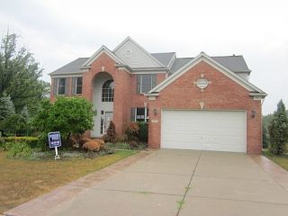 Foreclosed Home - 4505 MIDDLEDALE RD S, 48323