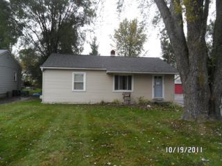Foreclosed Home - 5820 CRESCENT RD, 48327