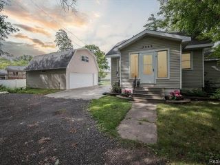Foreclosed Home - 5446 CRUSE AVE, 48327