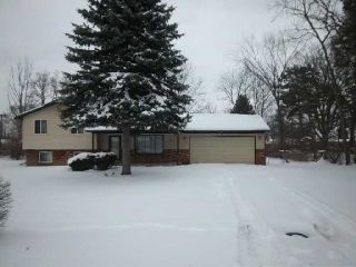 Foreclosed Home - 611 S CASS LAKE RD, 48328