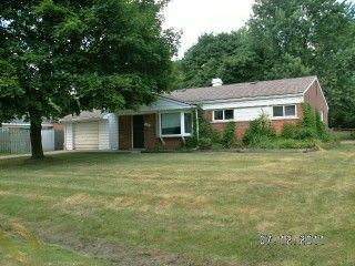 Foreclosed Home - 3182 HERBELL DR, 48328