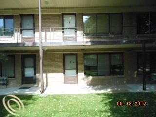 Foreclosed Home - 995 N CASS LAKE RD APT 118, 48328