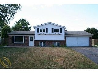 Foreclosed Home - 2731 RAVENGLASS RD, 48329