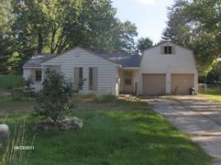 Foreclosed Home - 3136 WHITFIELD DR, 48329
