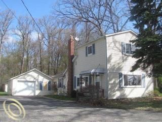 Foreclosed Home - 6900 DESMOND RD, 48329
