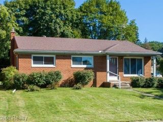 Foreclosed Home - 4064 BAYBROOK DR, 48329