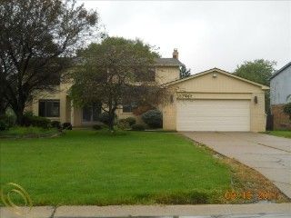 Foreclosed Home - 37741 HOLLYHEAD DR, 48331