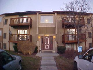 Foreclosed Home - 30060 W 12 MILE RD UNIT 85, 48334