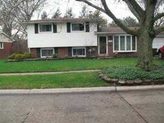 Foreclosed Home - 21006 LAURELWOOD ST, 48336