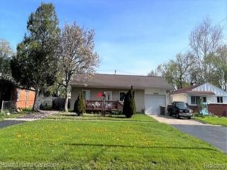 Foreclosed Home - 248 W COLUMBIA AVE, 48340