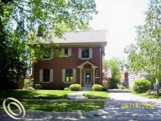 Foreclosed Home - 578 W IROQUOIS RD, 48341