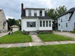 Foreclosed Home - 160 OGEMAW RD, 48341