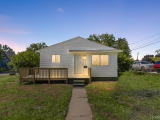 Foreclosed Home - 152 S MARSHALL ST, 48342