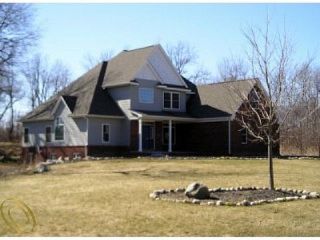 Foreclosed Home - 5535 BIRCH LN, 48350